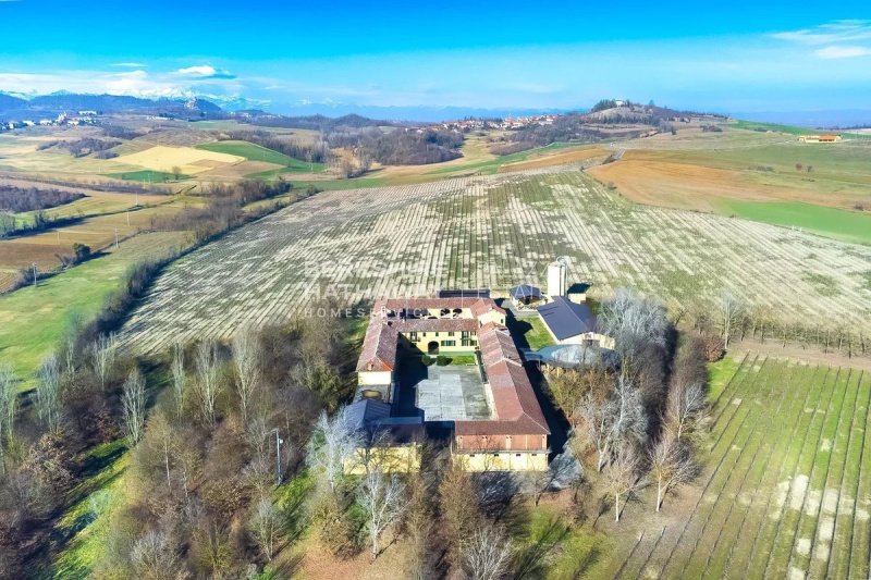 Villa i Altavilla Monferrato