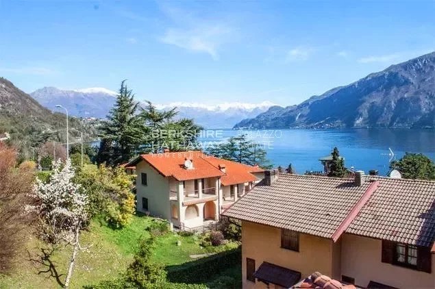 Villa en Oliveto Lario