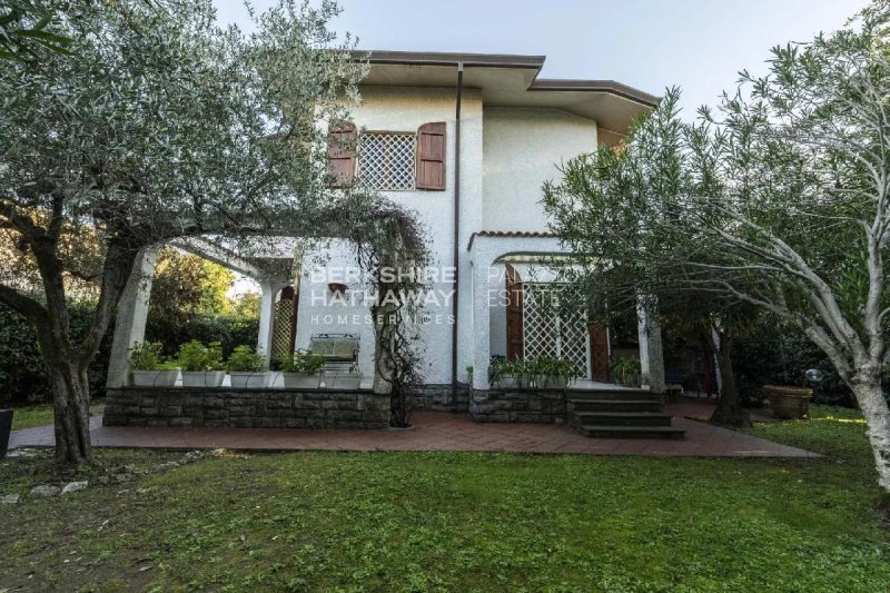 Villa in Forte dei Marmi