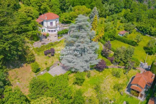 奥利韦托拉里奥别墅