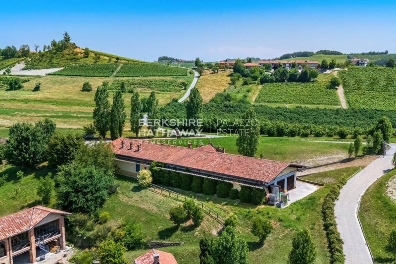 Villa en Monforte d'Alba