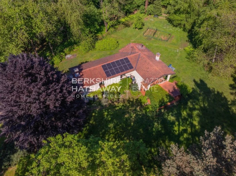 Villa en Cadrezzate con Osmate
