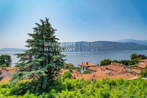 Villa in Leggiuno