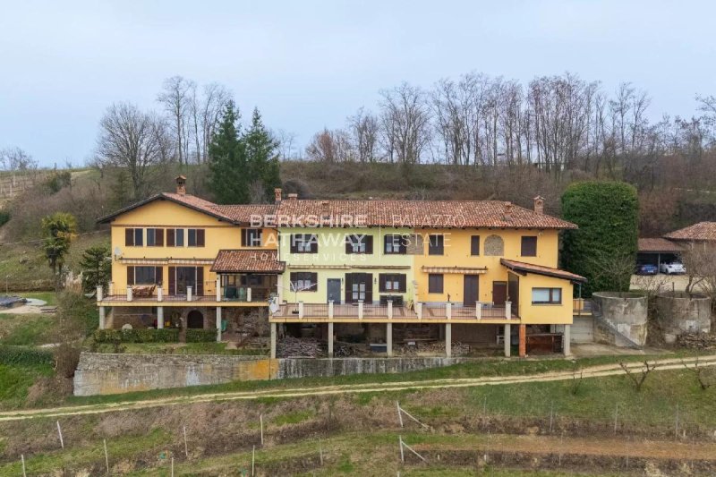 Casa indipendente a Mango