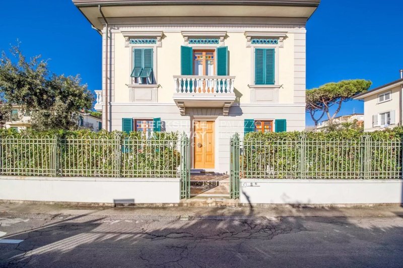 Villa in Camaiore