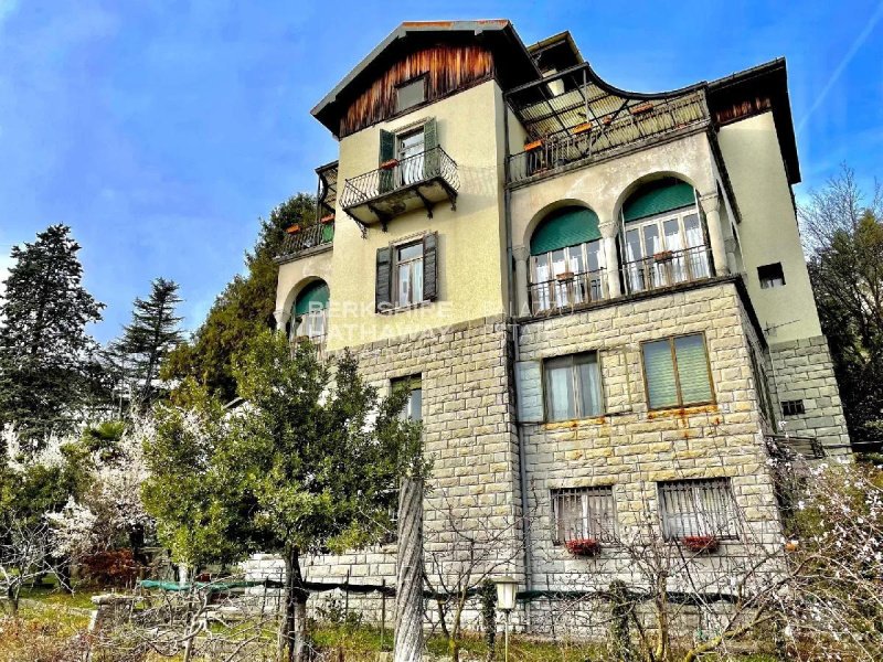 Villa in Centro Valle Intelvi