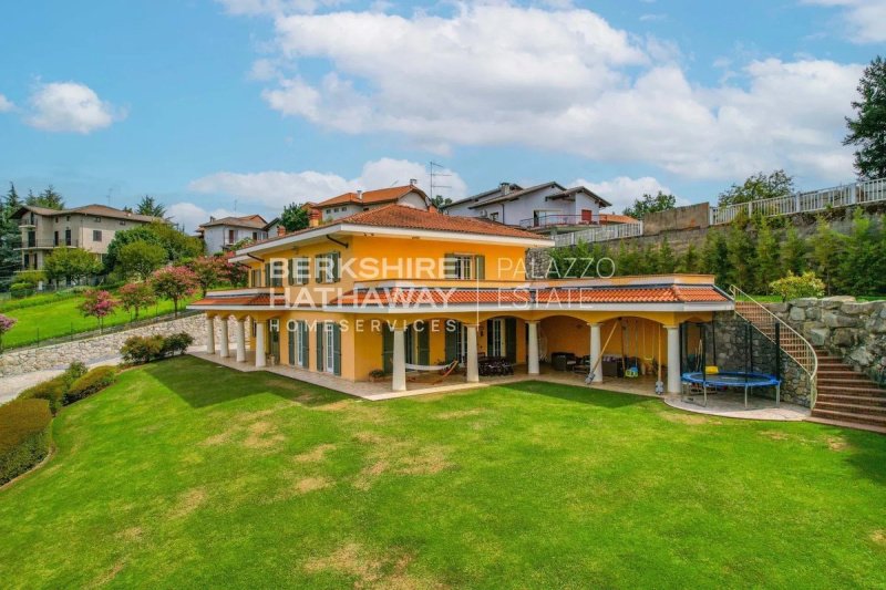Villa en Roasio