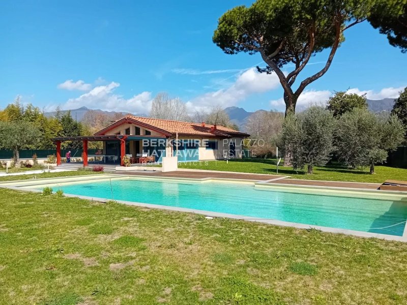 Villa i Pietrasanta
