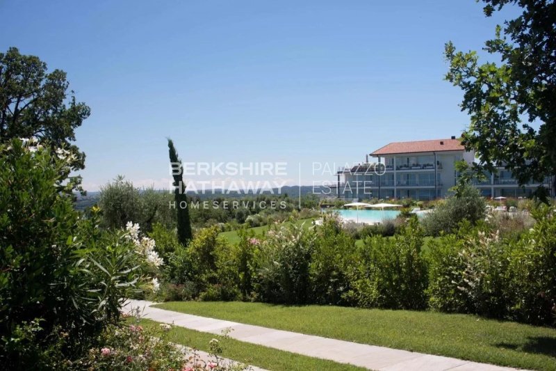 Appartamento a Padenghe sul Garda