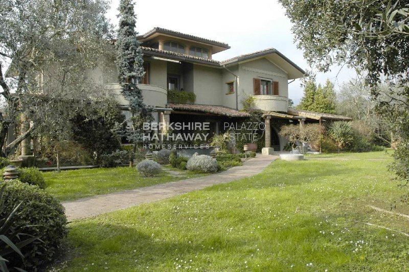 Moradia em Forte dei Marmi
