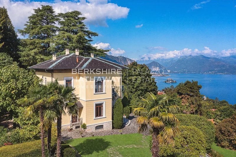 Villa a Stresa
