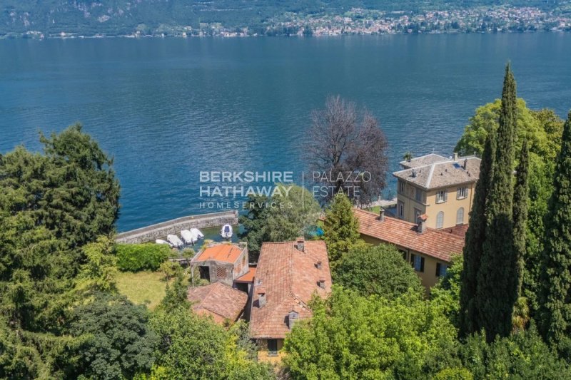 Villa i Oliveto Lario