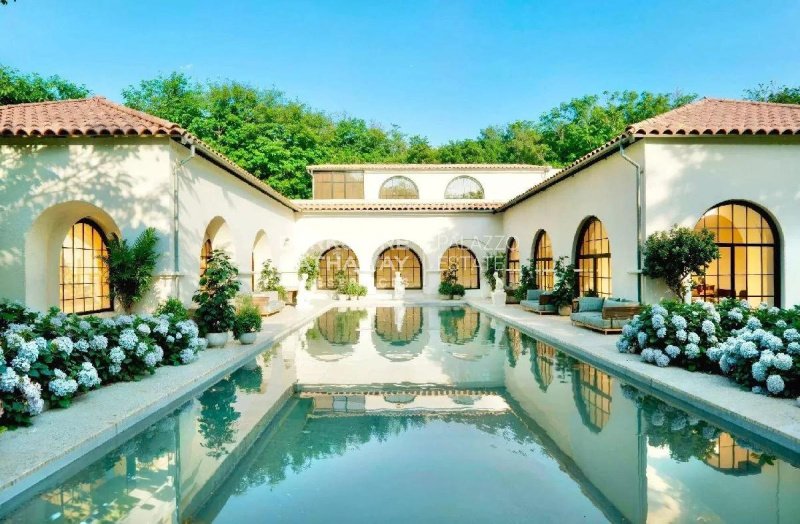 Villa in Cadorago