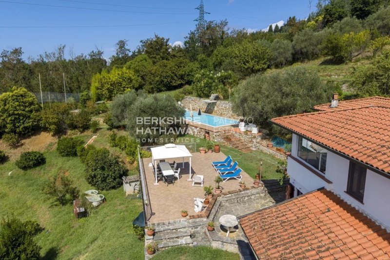 Villa in Camaiore