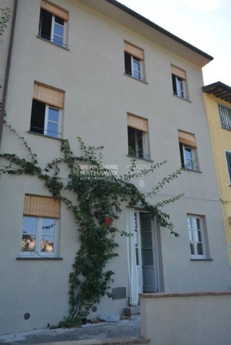 Himmel/Erde in Massarosa