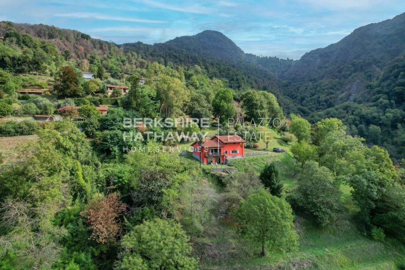 Villa à Laveno-Mombello
