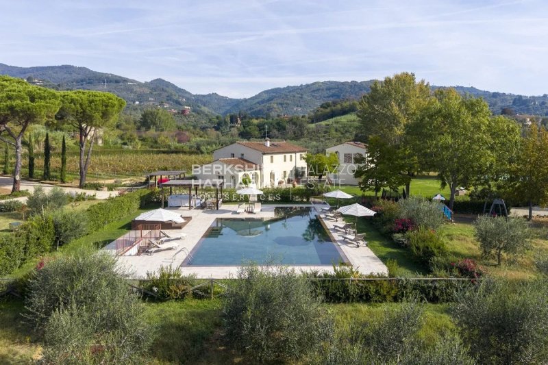 Villa a Buggiano