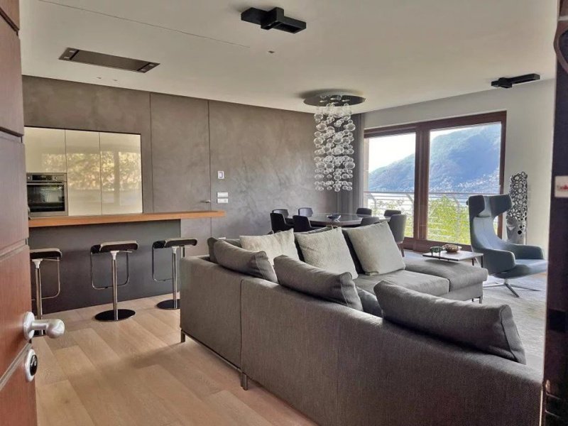 Apartamento em Faggeto Lario