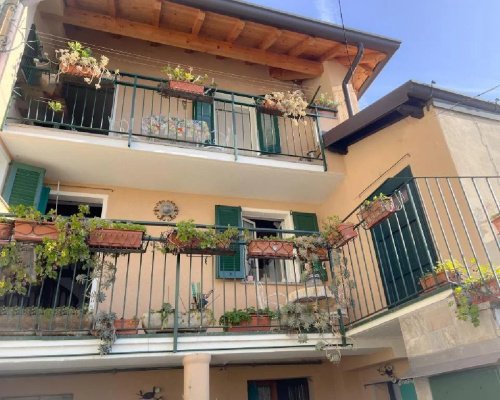 Detached house in Carate Urio