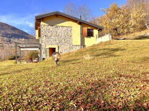 Maison individuelle à Laino