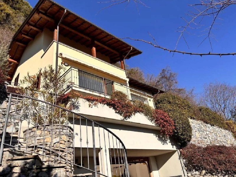 3 Bedrooms Villa for sale in Tremezzina [805099] | Gate-away®