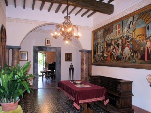 Palast in Montopoli in Val d'Arno