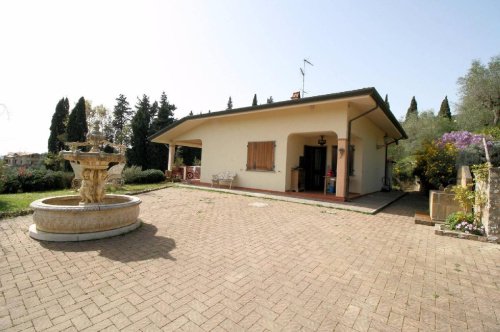 Villa a Massarosa