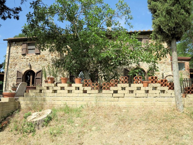 Klein huisje op het platteland in Monterotondo Marittimo