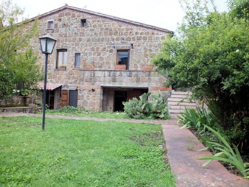 Detached house in Sorano