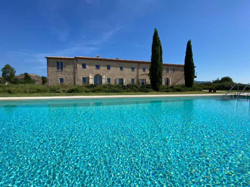 Farmhouse in Volterra