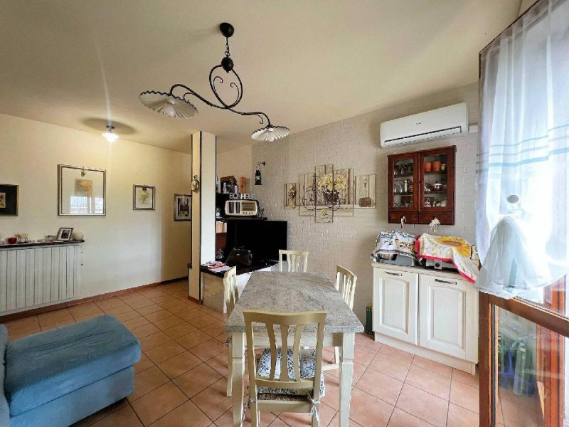 Apartamento en Follonica
