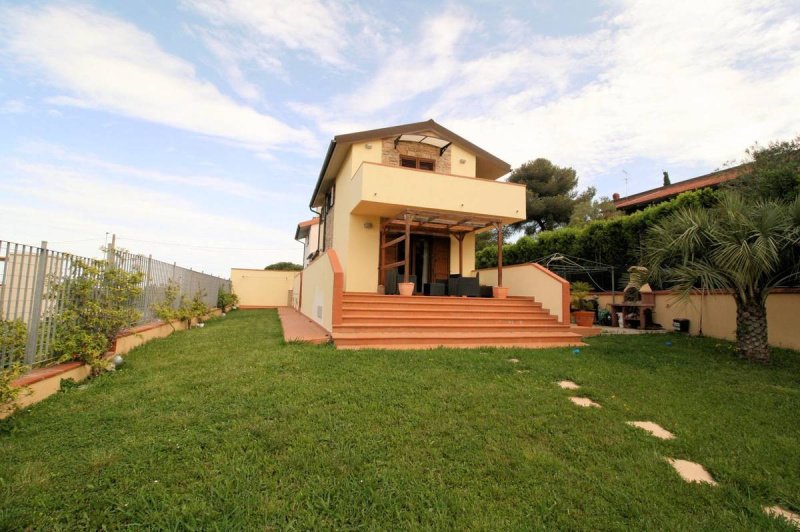 Casa semi-independiente en Livorno