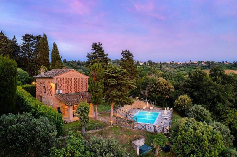 沃尔泰拉乡间房屋