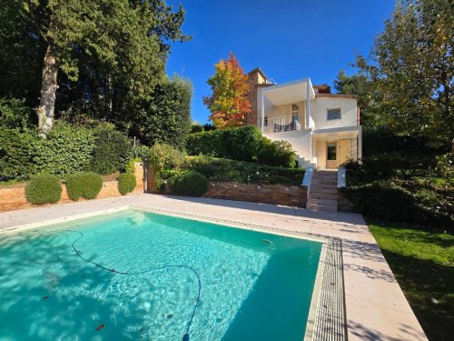 Parhus i Montopoli in Val d'Arno