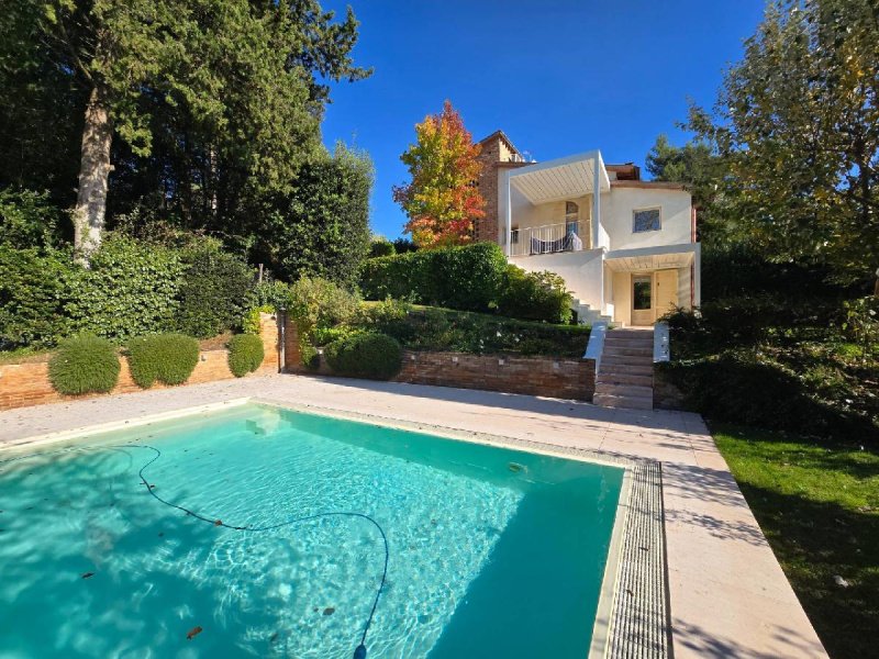 Parhus i Montopoli in Val d'Arno