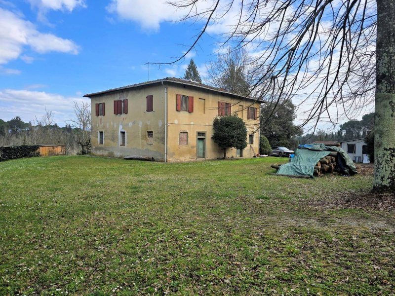 Casa di campagna a Fucecchio