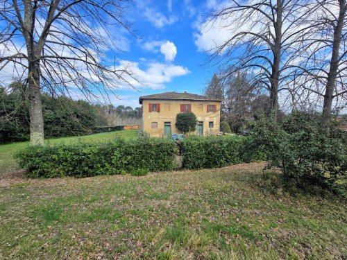 Casa di campagna a Fucecchio
