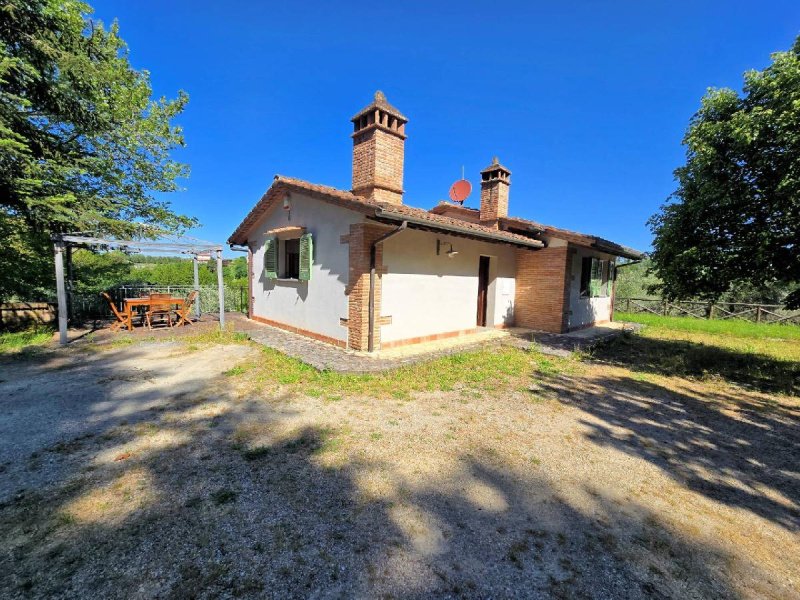 Casa de campo en Montopoli in Val d'Arno