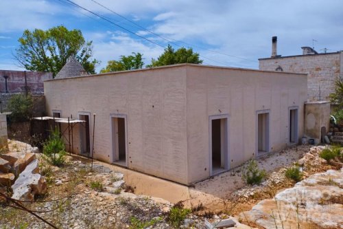 Klein huisje op het platteland in Cisternino