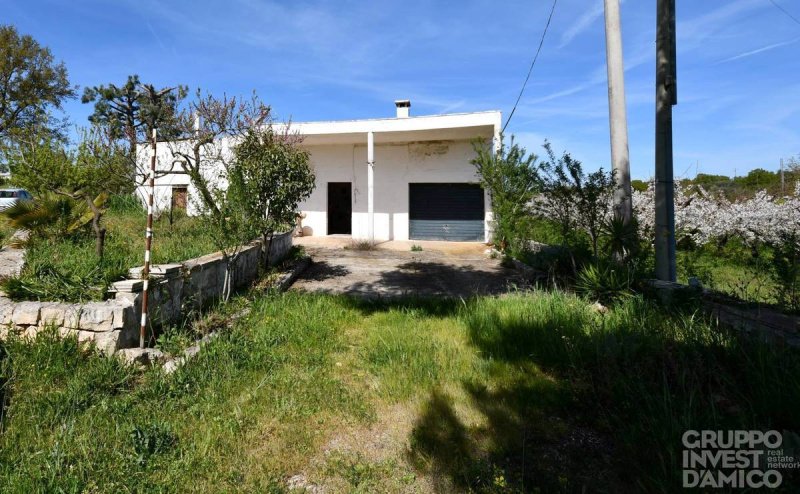 Farmhouse in Cisternino