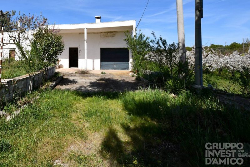 Farmhouse in Cisternino