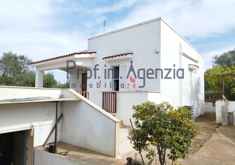 Country house in Ostuni