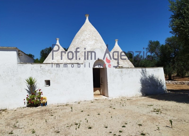 Trullo (Rundhaus) in San Michele Salentino