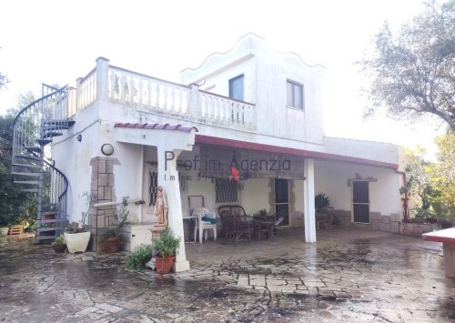 Villa i San Vito dei Normanni