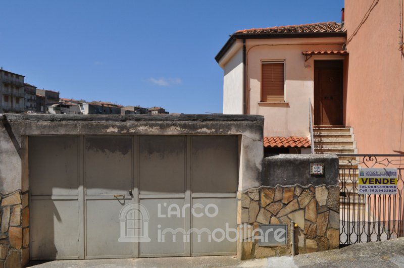 Semi-detached house in Grisolia