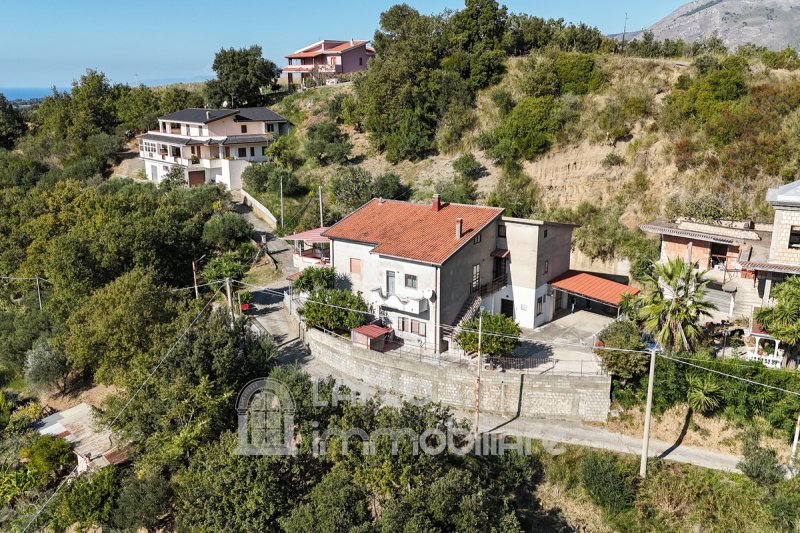 Semi-detached house in Orsomarso