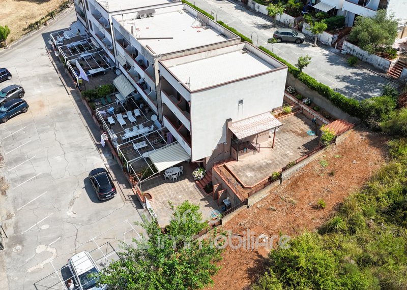 Casa semi-independiente en San Nicola Arcella