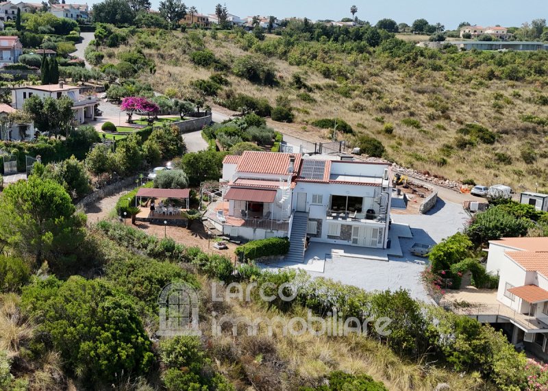 Reihenhaus in San Nicola Arcella