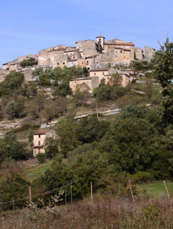 Huis op het platteland in Magliano de' Marsi