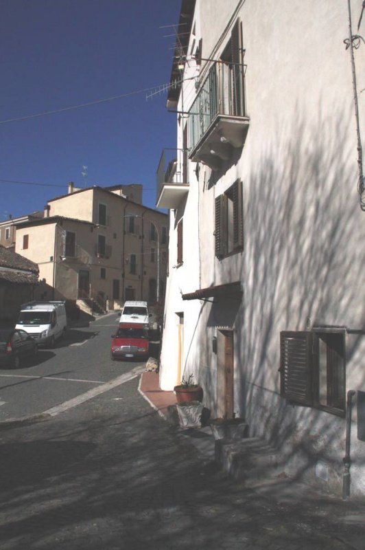 House in Castelvecchio Subequo